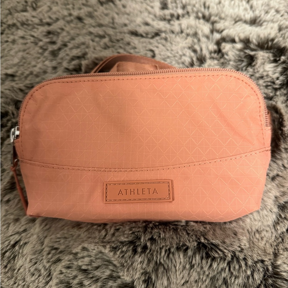 Athleta - Excursion Crossbody Belt Bag - Blush Pink